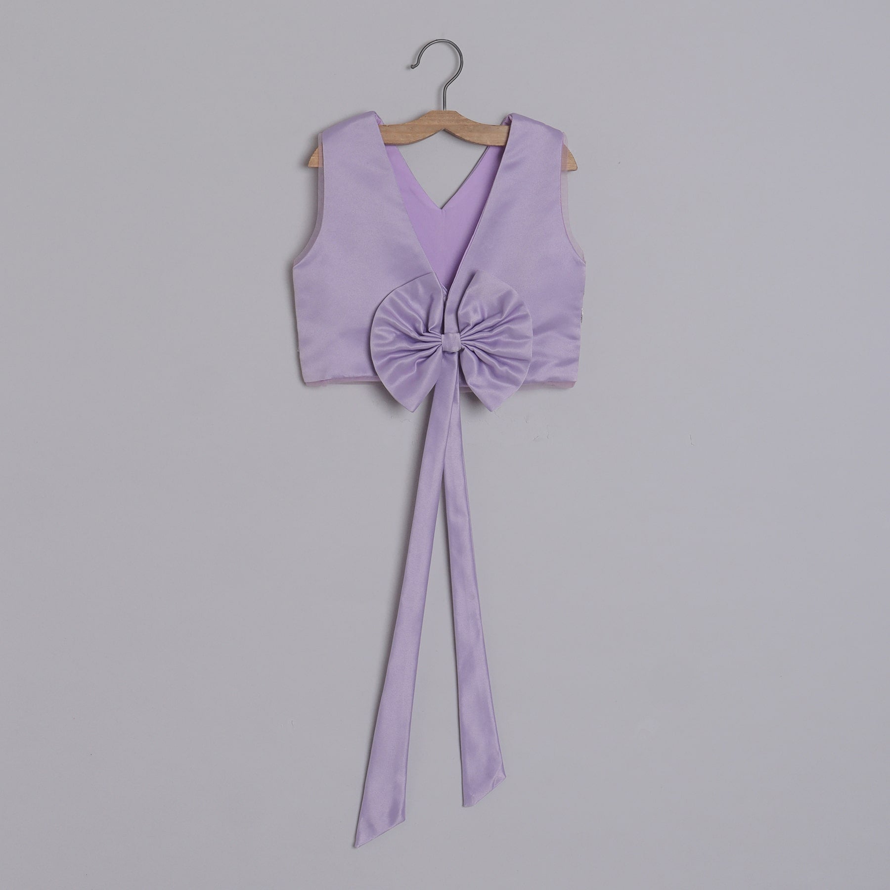 lilac blouse back with a bow with a long tie 